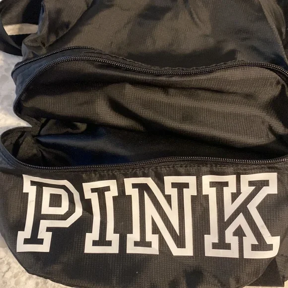 SALE NWOT large convertible PINK Victorias Secret belt bag-converts to back sack - Picture 15 of 16